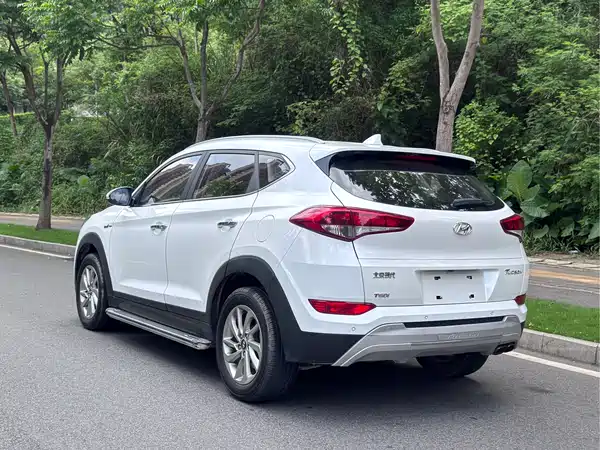 Hyundai Tucson 2015