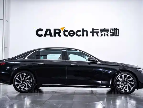 Mercedes-Benz E-Class 2025