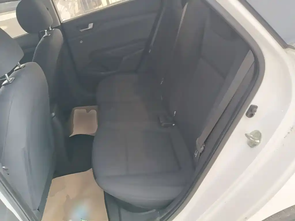 Hyundai Verna 2018 — фото 17