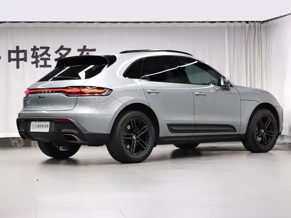 Porsche Macan 2023