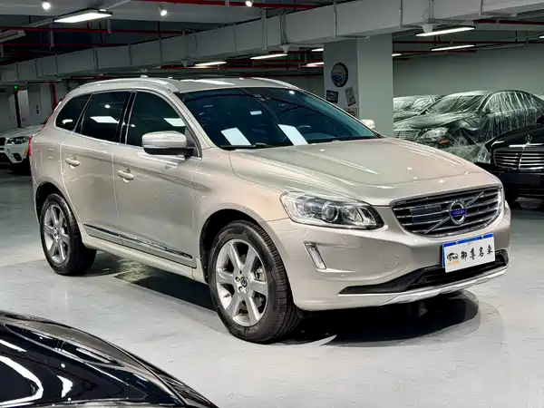 Volvo XC60 2015