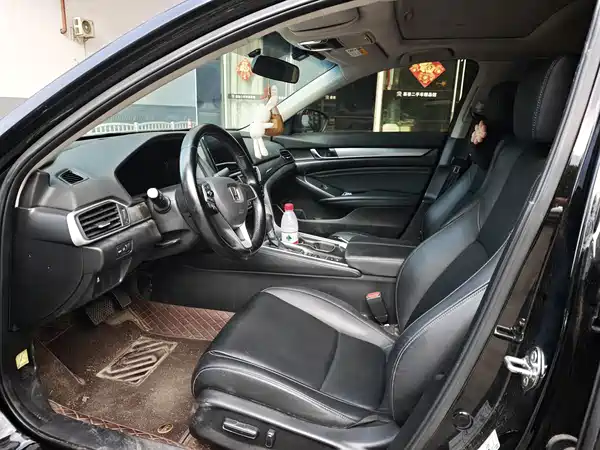 Honda Accord 2023