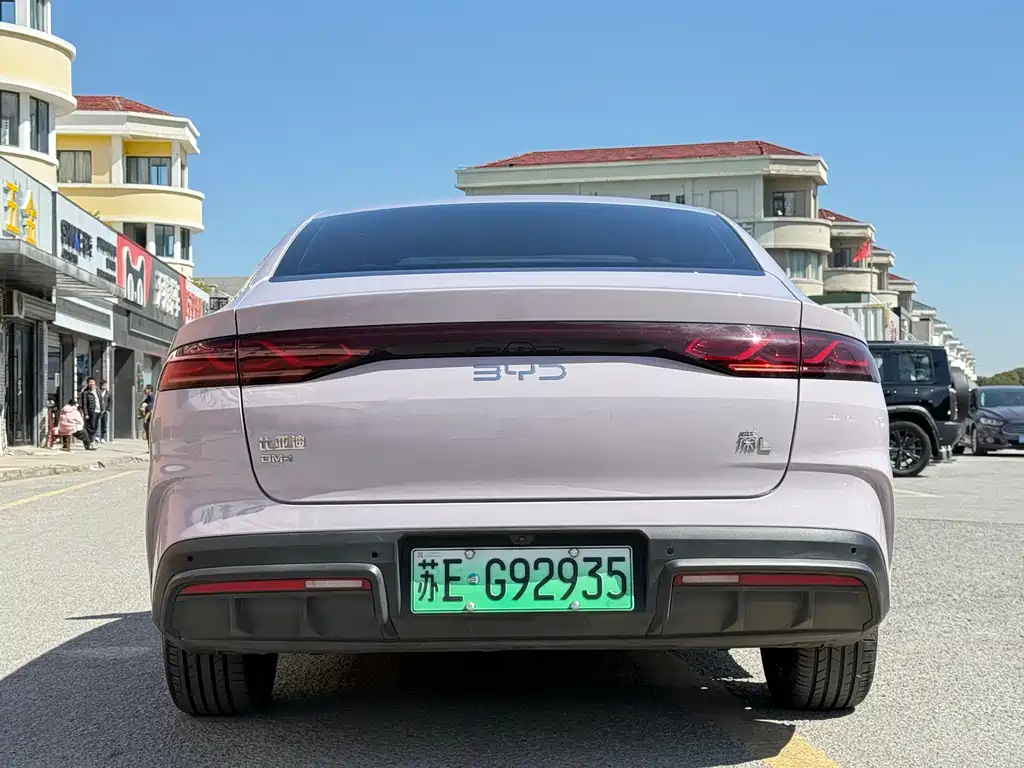 BYD Qin L 2025 — фото 9