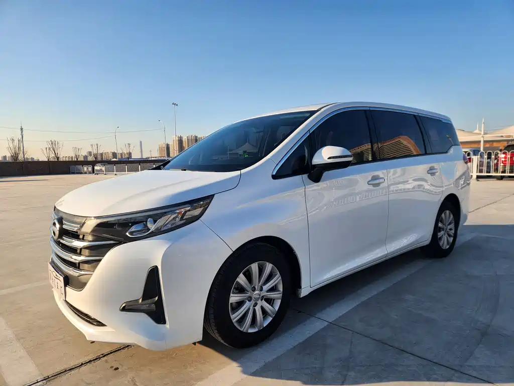 GAC Motor Trumpchi M6 2021 — фото 1
