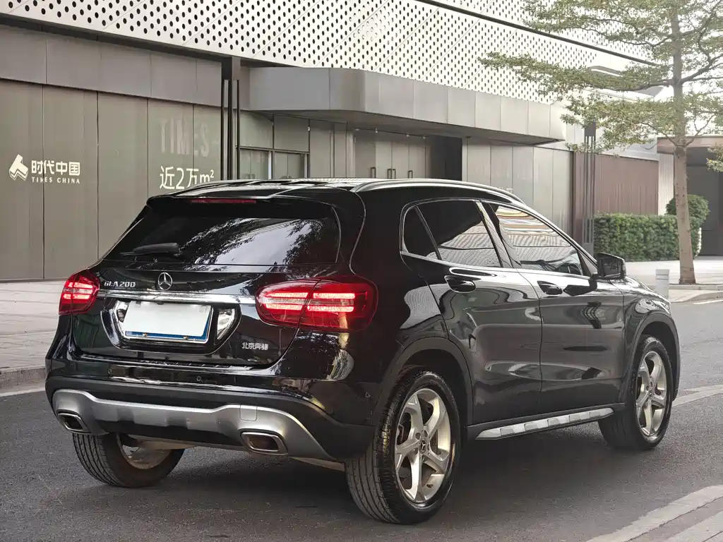 Mercedes-Benz GLA 2021 — фото 4