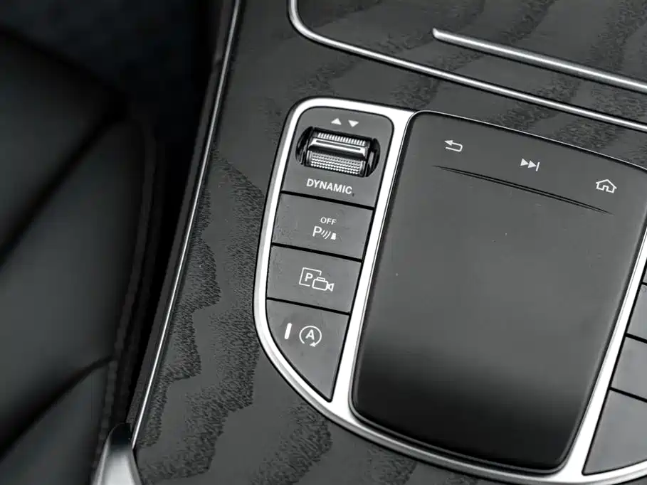 Mercedes-Benz C-Class 2021 — фото 33