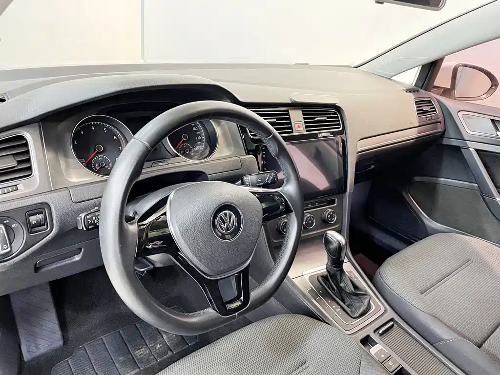 Volkswagen Golf 2015 — фото 15