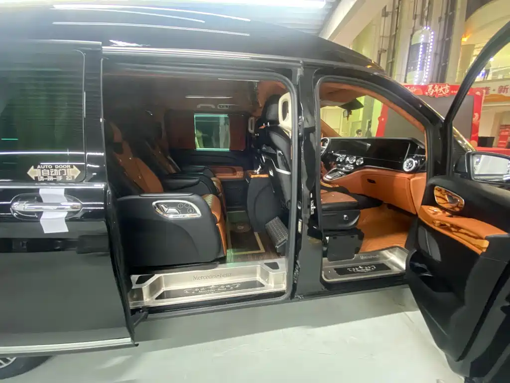 Mercedes-Benz Vito 2020 — фото 14