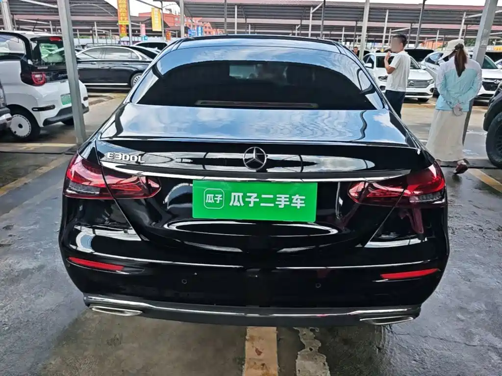 Mercedes-Benz E-Class 2023