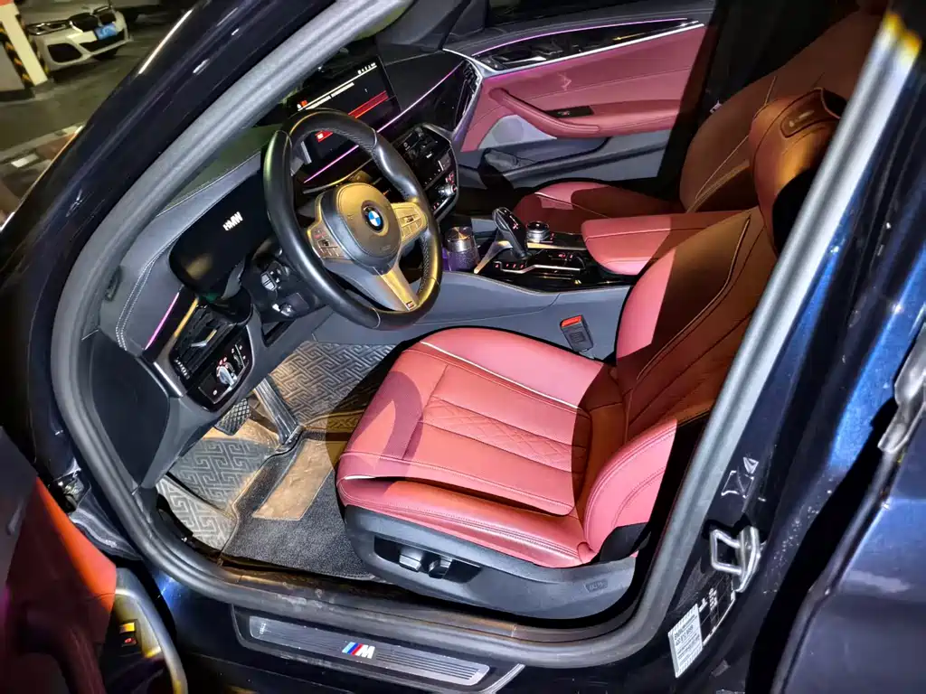 BMW 5 Series 2023