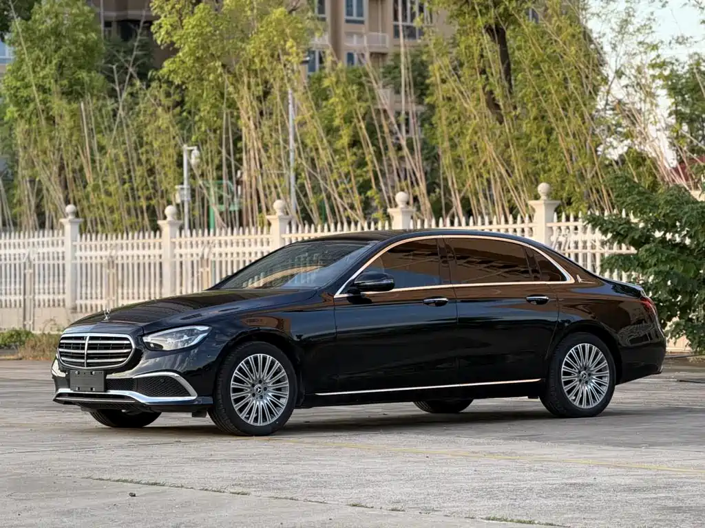 Mercedes-Benz E-Class 2020 — фото 3