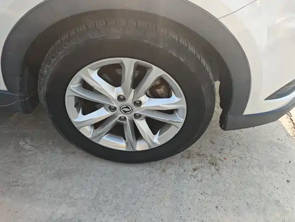 Dongfeng Scenery 580 2016