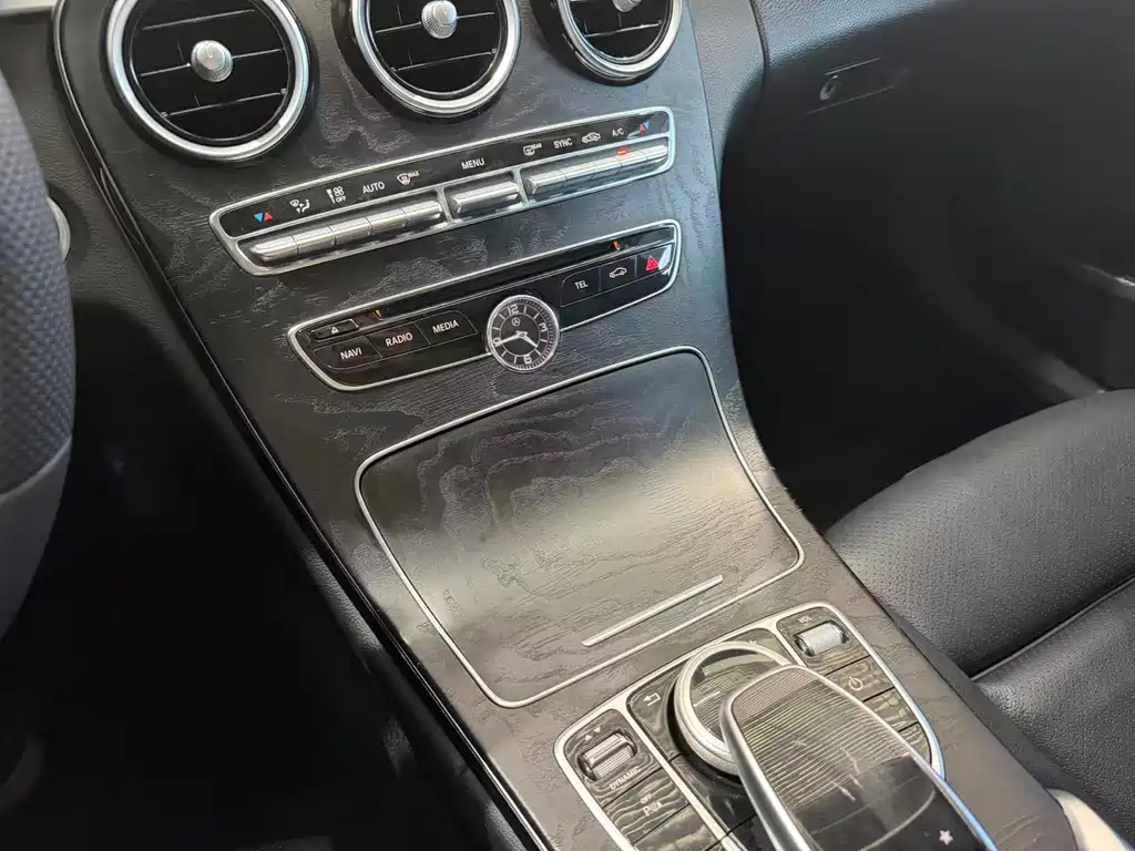Mercedes-Benz C-Class 2018 — фото 15
