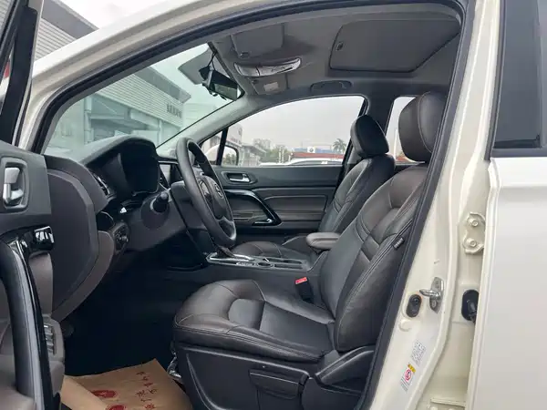 GAC Trumpchi GS4 2016