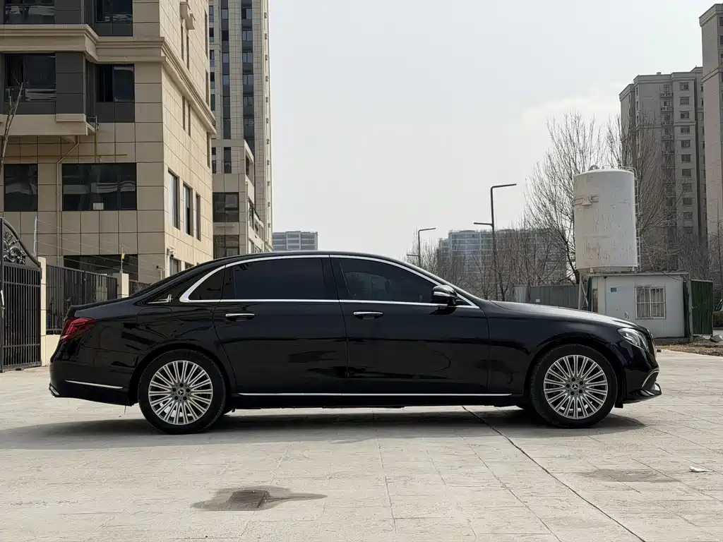 Mercedes-Benz E-Class 2020 — фото 7
