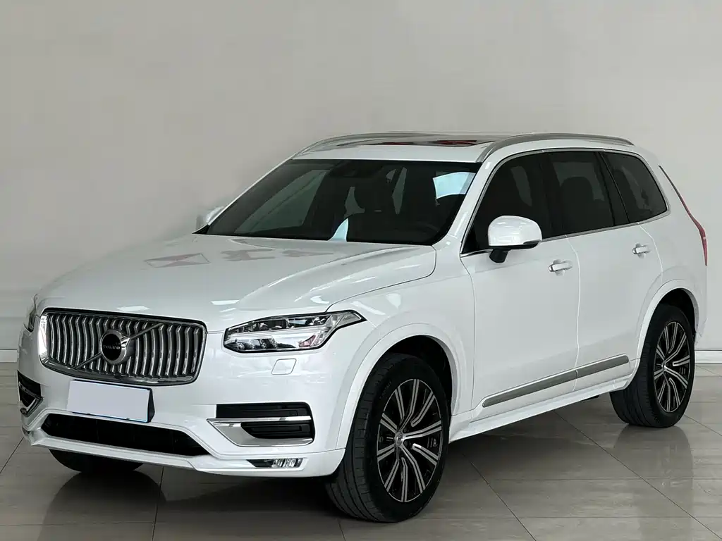 Volvo XC90 2021 — фото 1