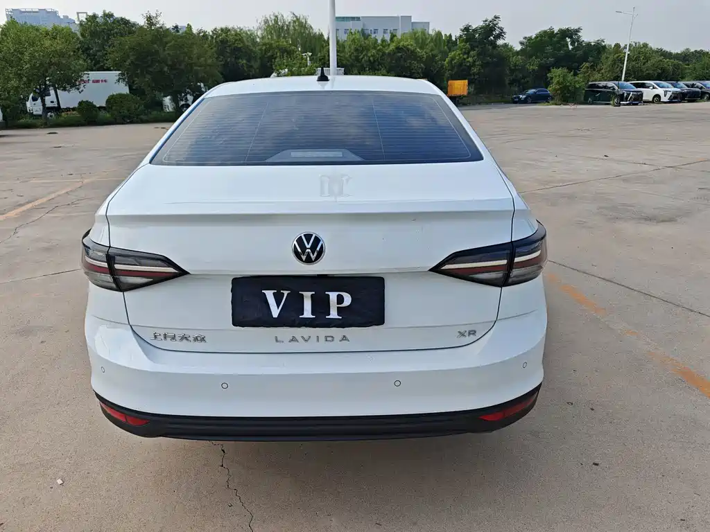Volkswagen Lavida 2024