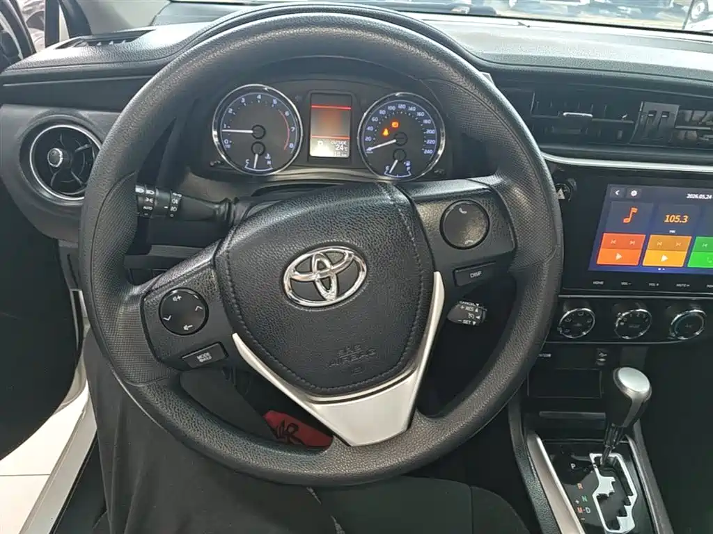 Toyota Corolla 2019 — фото 11