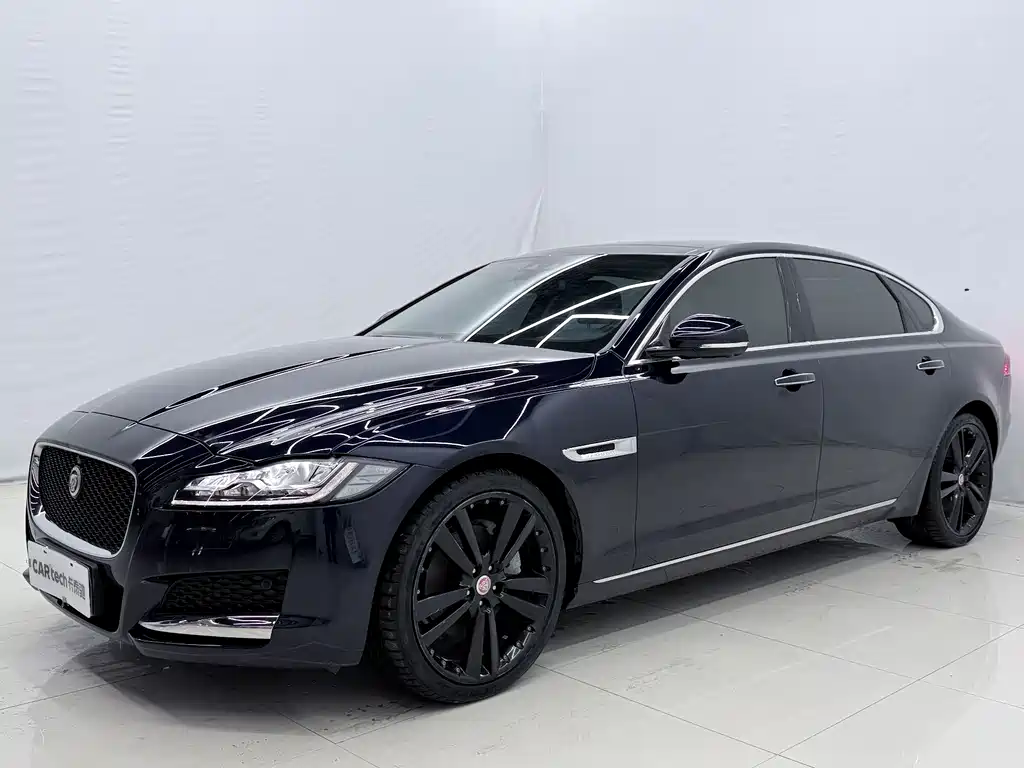 Jaguar XFL 2021