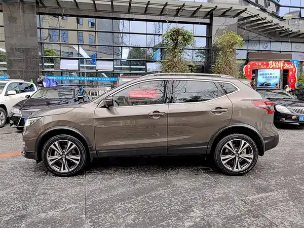 Nissan Qashqai 2022