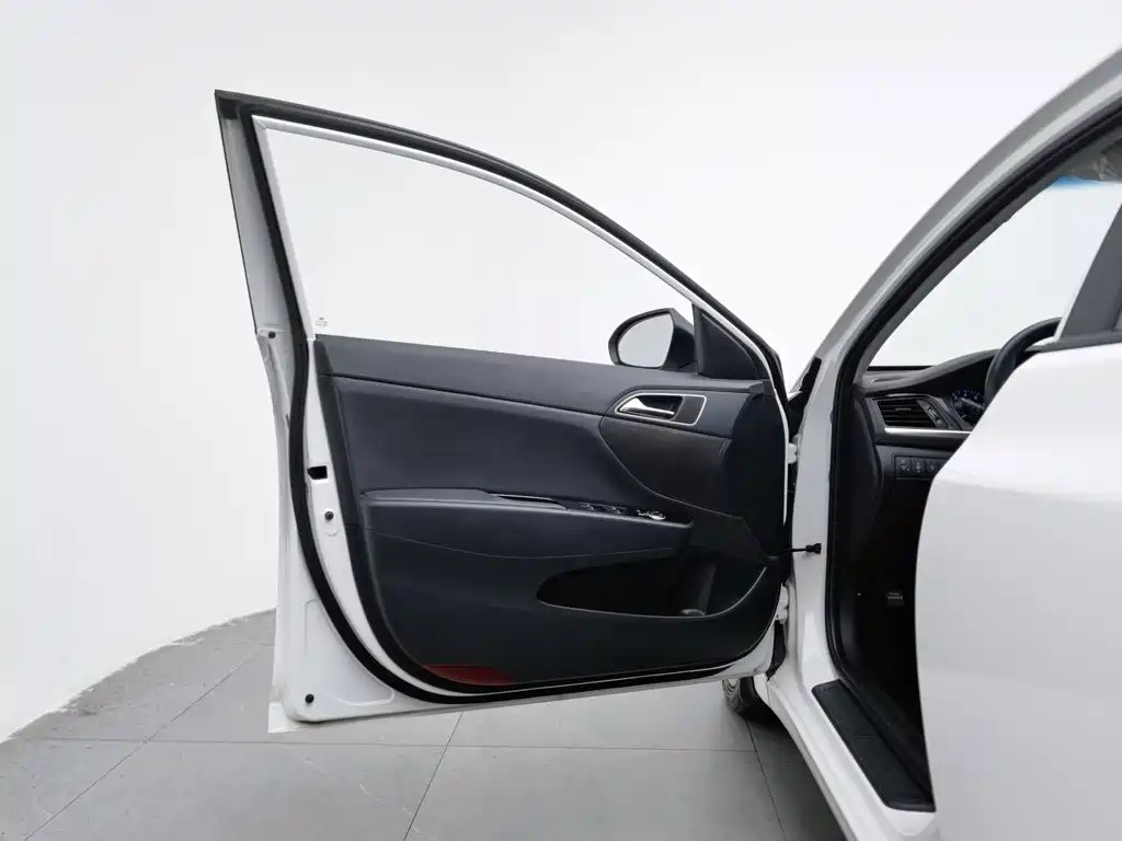 Hyundai Mistra 2018 — фото 8