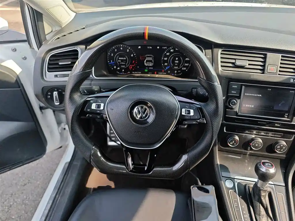 Volkswagen Golf 2018 — фото 7