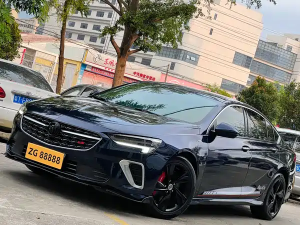 Buick Regal 2021