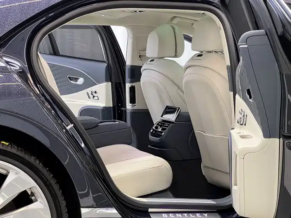 Bentley Flying Spur 2021