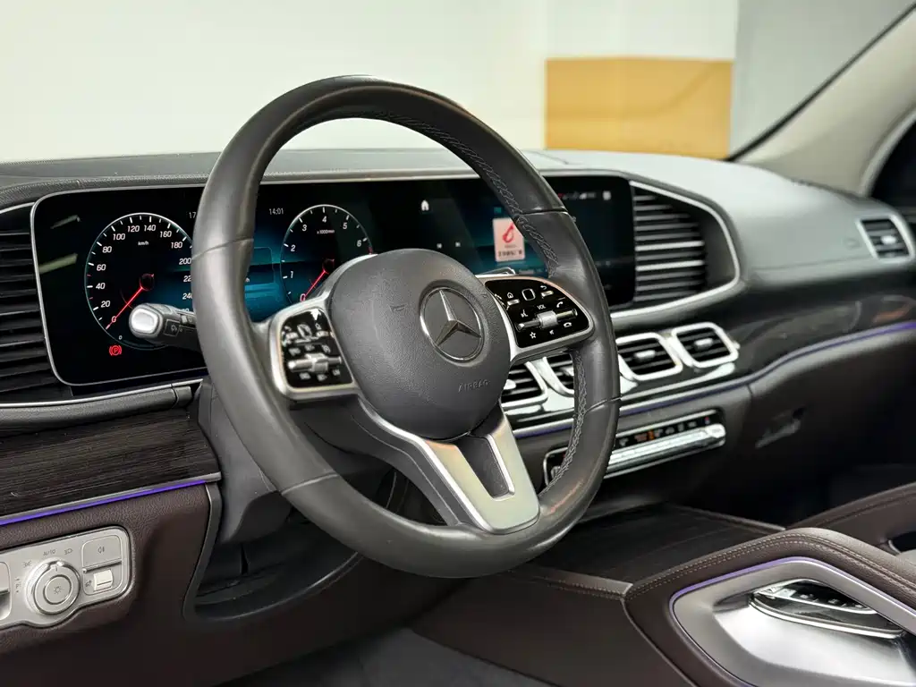 Mercedes-Benz GLE 2020 — фото 5