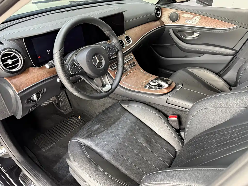 Mercedes-Benz E-Class 2018