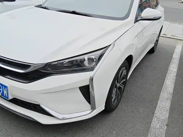 Dongfeng Yixuan 2022