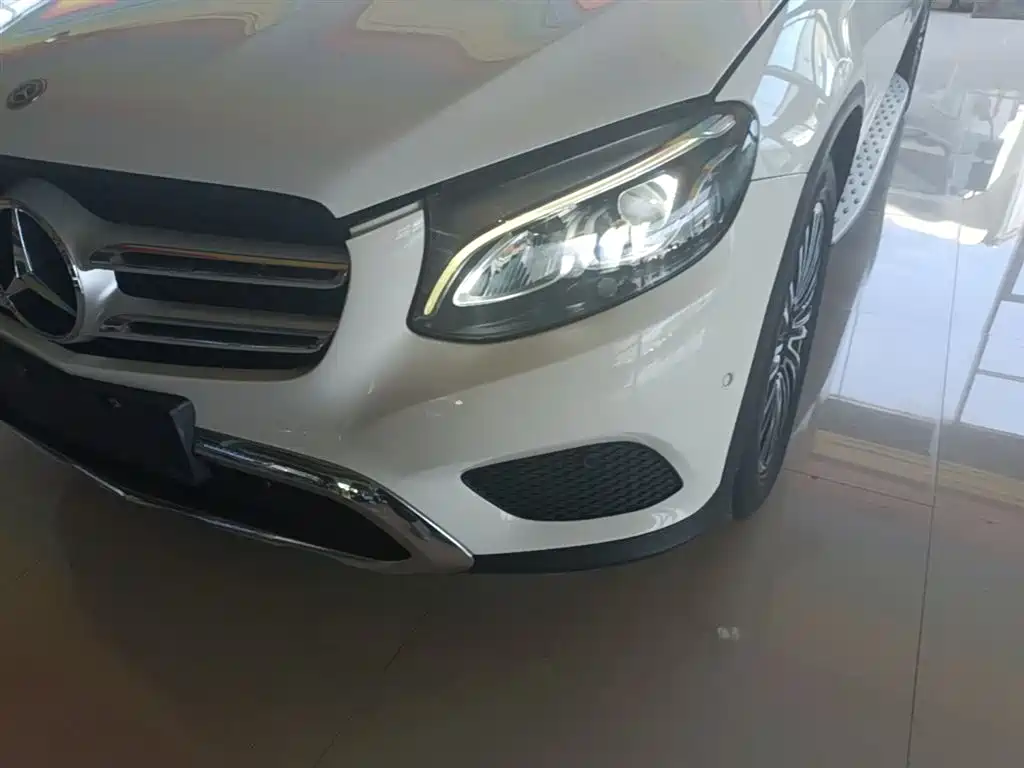 Mercedes-Benz GLC 2019 — фото 24