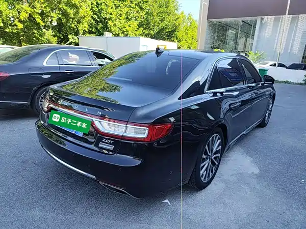 Lincoln Continental 2019