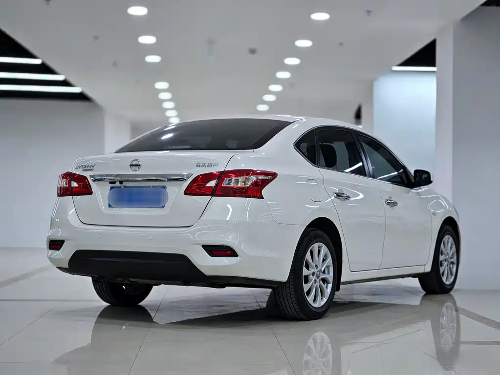 Nissan Sylphy 2022 — фото 3