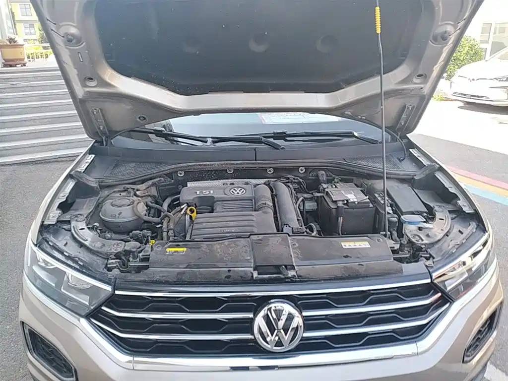 Volkswagen T-Roc 2020 — фото 20