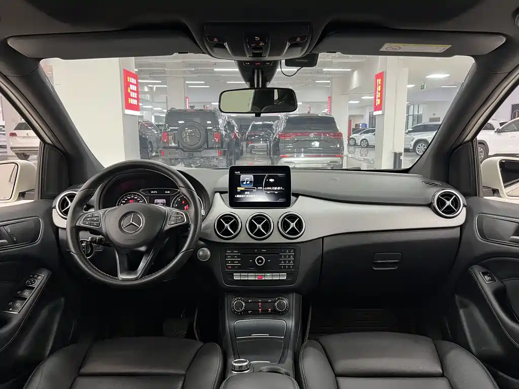 Mercedes-Benz B-Class 2018