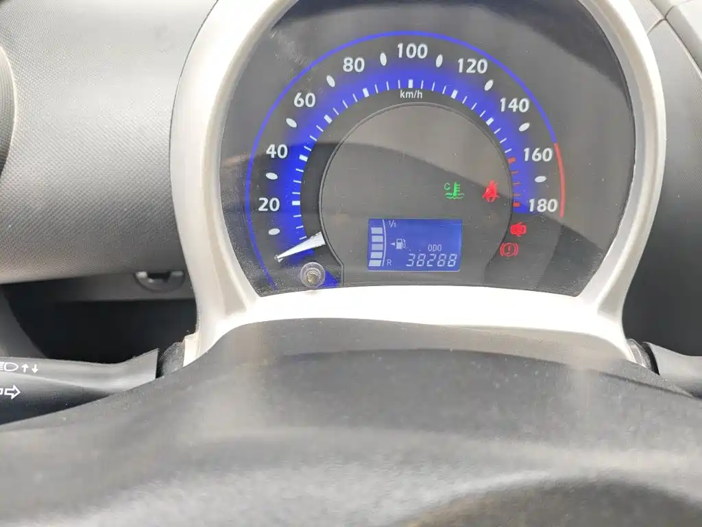 BYD F0 2017 — фото 8