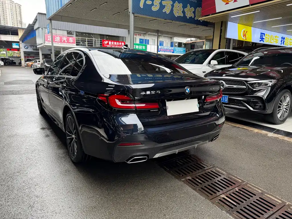 BMW 5 Series 2022