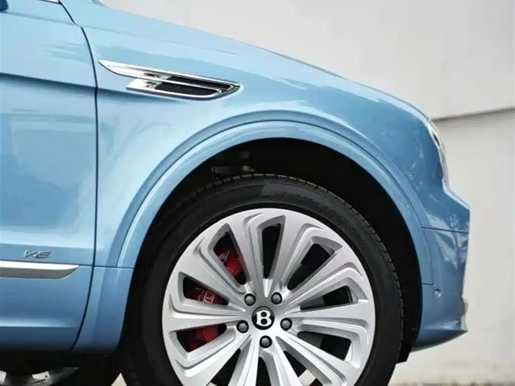Bentley Bentayga 2023