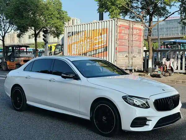 Mercedes-Benz E-Class 2018