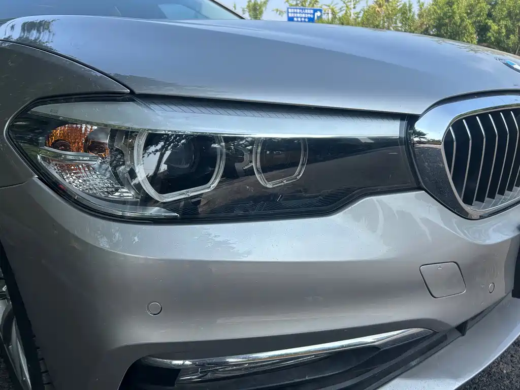 BMW 5 Series 2017 — фото 4