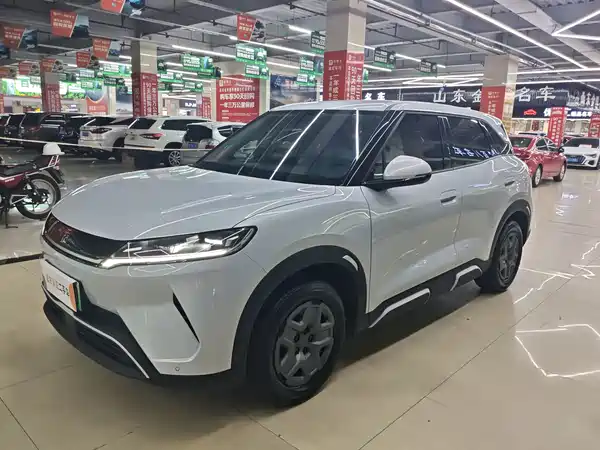 BYD Yuan UP 2025