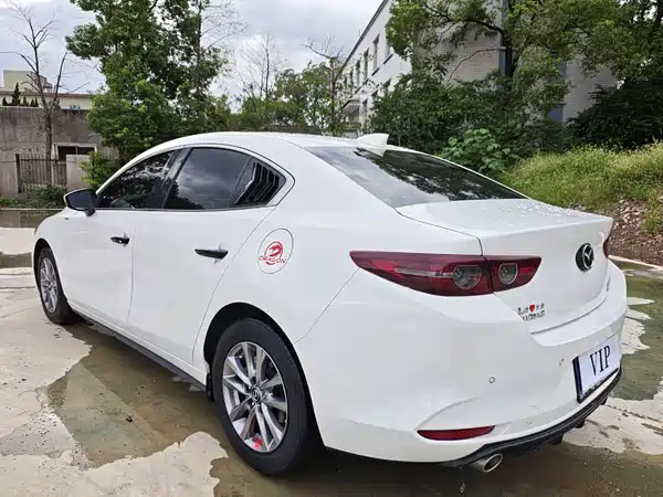 Mazda 3 Axela 2021