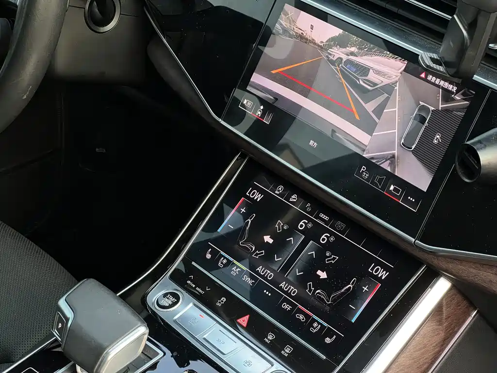 Audi Q7 2021 — фото 19