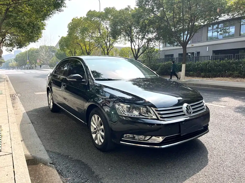 Volkswagen Magotan 2016