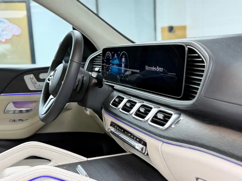 Mercedes-Benz GLE 2019 — фото 12