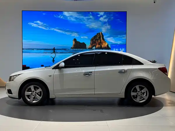 Chevrolet Cruze 2013