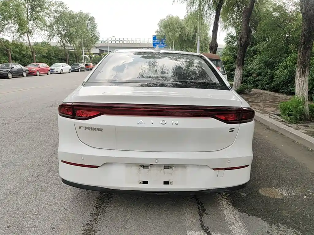 Aion S 2024