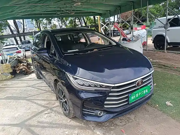 BYD Song MAX 2017