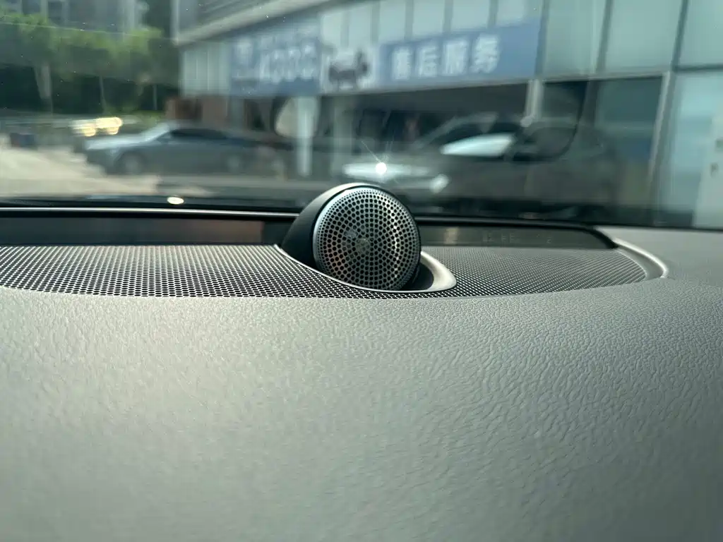 Volvo S90 PHEV 2023 — фото 14